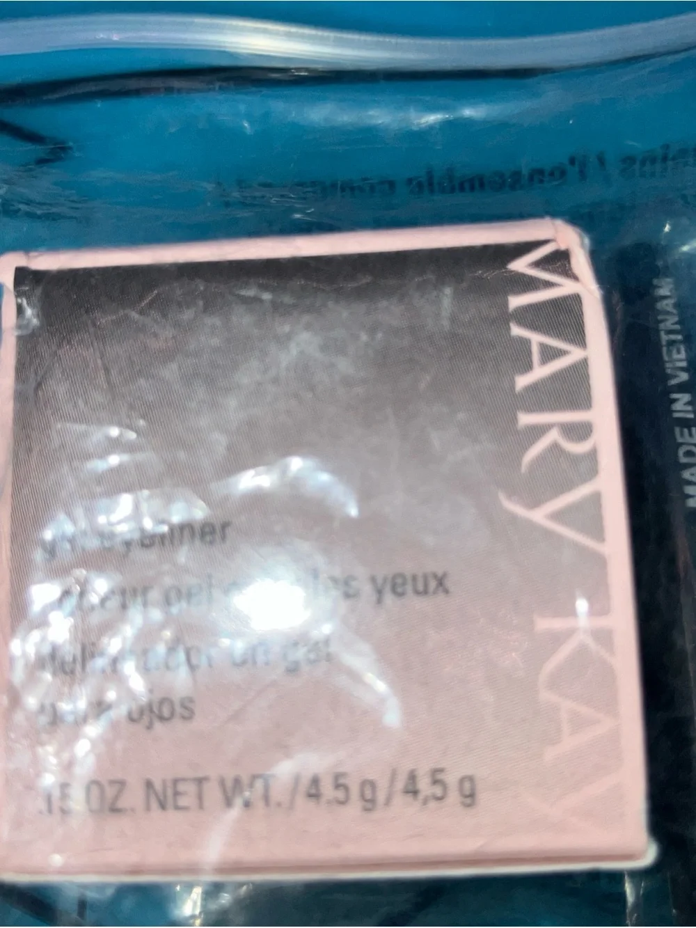 Mary Kay Gel Eyeliner in Black